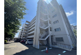 マンション 所沢市向陽ハイツB棟の外観