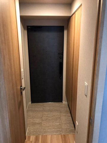 毎日通る玄関はこちらです