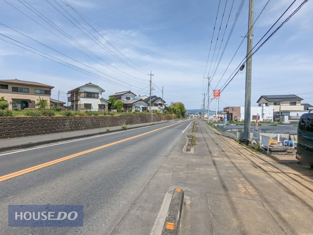 【前面道路】道の広さ・日当たりなど、ご確認ください。