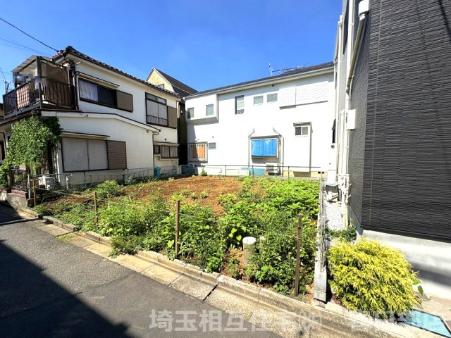 南東道路に面して陽当たり良好！自由設計で夢のマイホーム！大袋北小学校まで徒歩約3分(240ｍ)！