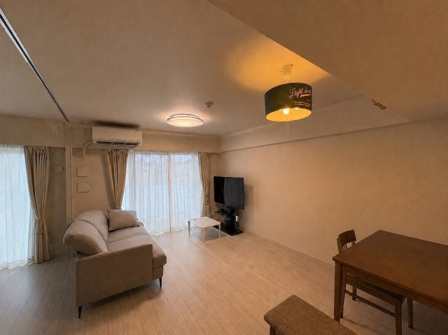 ※写真はAI加工で（家具・荷物等）を消去しており、現況と異なる場合があります。