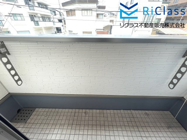 陽当たり良好なバルコニーです