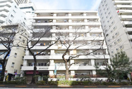 オリエンタルグリーンコーポラスの外観