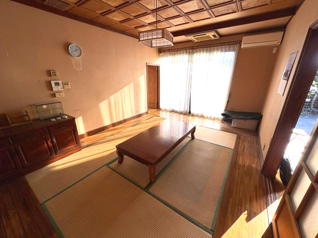居間部分です