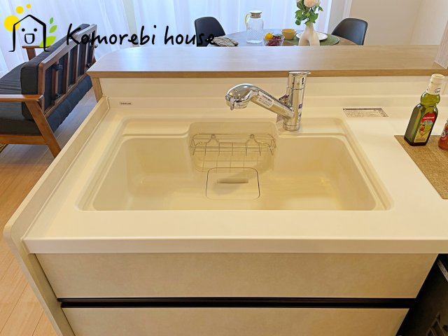 コンパクトなキッチンで掃除もラクラク
