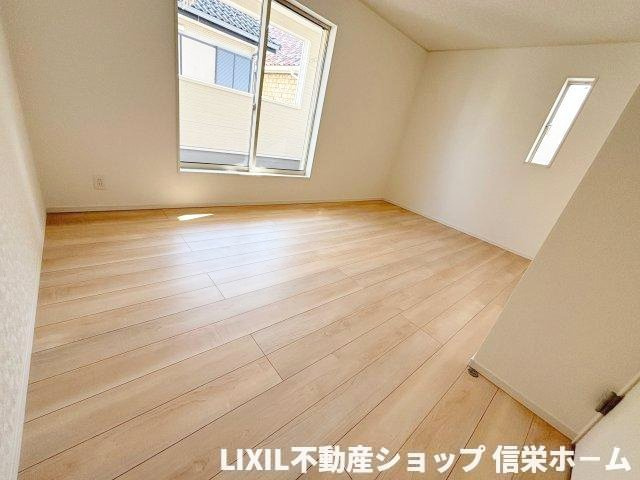 洋室8帖