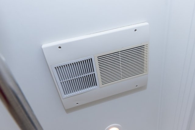 毎日の換気、冬の浴室暖房、雨の日のお洗濯干しなど、年中欠かせない浴室乾燥機！ヒートショック対策にも嬉しい設備です。