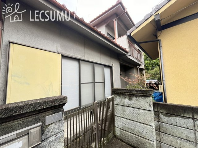 外観：328000606575