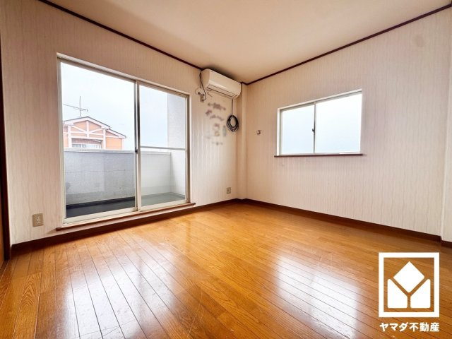 ※本画像は空室時の写真を加工し、家具・小物等を撤去したイメージです。　実際の仕様とは異なる場合がございます。
