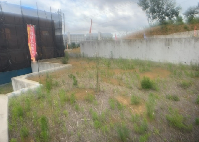 最寄り駅が近いなどの交通アクセスが良い土地だと暮らしやすいですよね。通勤・通学の観点から土地を選ぶことも大切です！自身や家族のライフワークからあったの物件を探しましょう！当社営業がお力になります！