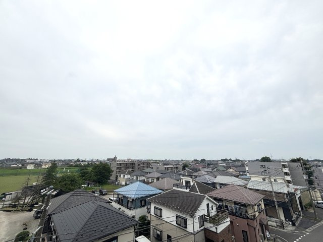 5階ならではの眺望が楽しめます♪