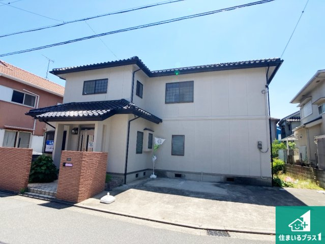 安心の10年保証！外観を美しく保ち、雨水で汚れを落とします！気になることがありましたら、お気軽にお問い合わせください！