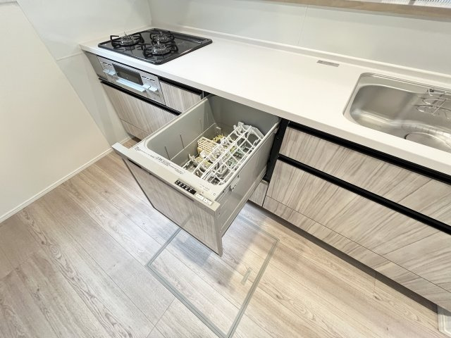家事の時短に欠かせない食洗器を完備しています。