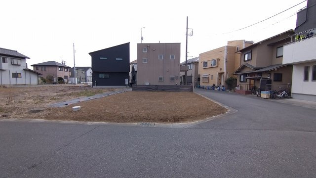 北西角地で開放感ある立地・区画整理地内！前面道路6ｍで車庫入れスムーズ！建築条件なし・お好きなハウスメーカーで建築可能です！