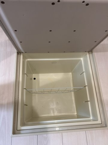 キッチンに床下収納ございます