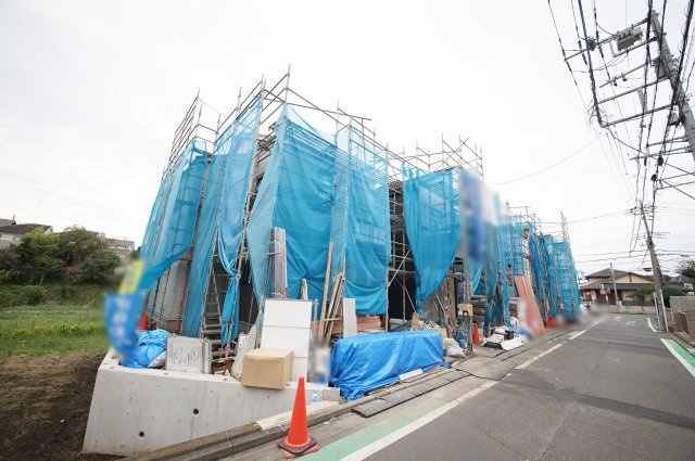 南から差し込む明るい光に包まれるLDKは約15帖！家族団らんのひと時を楽しめます