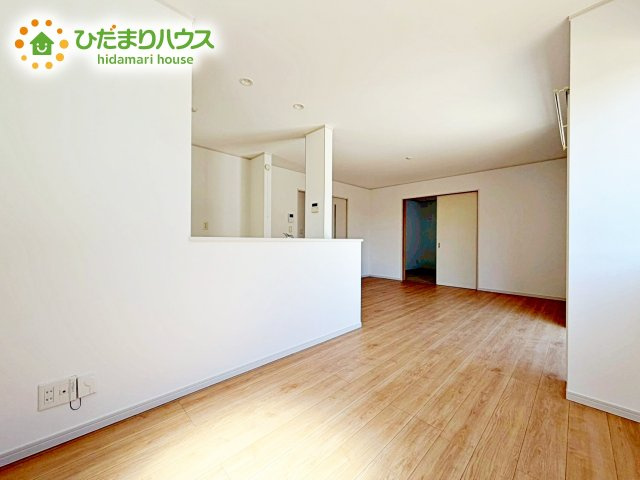 大型テレビに大型ソファー(^^)どんなインテリアにするか考えただけでわくわくしますね！