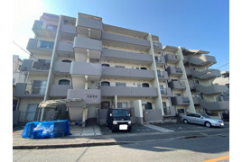 グランドハイツ中井中央B棟の外観