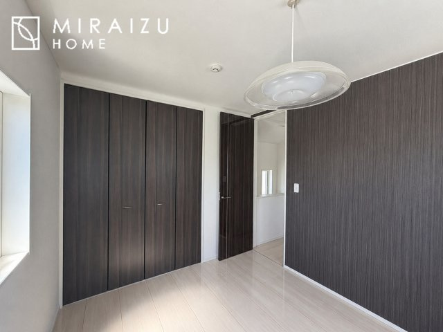※家具消し処理をしている関係で実際の形状と異なる箇所がある場合がございます、プライベートの空間もみんなで過ごす空間も両社兼ね備えたつくりです。