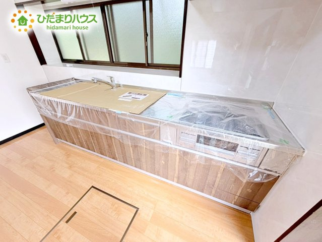 広々としたキッチンスペースでは、ご夫婦揃ってお料理をしたり、お子様が率先してお手伝いをしたり、お料理を通じて家族のふれあいが増えます♪