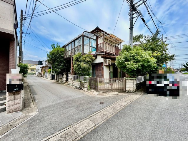南東・南西角地で陽当り良好！敷地約28坪・ご家族のライフスタイルに合わせた自由設計が可能です！当社無料の間取り作成も承ります！建物イメージや資金計画などお気軽にご相談ください。