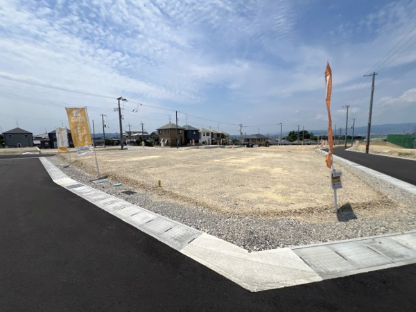 【城陽市寺田尼塚　34号地　売土地　建築条件付きの前面道路含む現地写真】