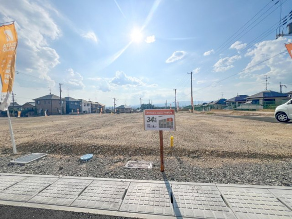 【城陽市寺田尼塚　34号地　売土地　建築条件付きの前面道路含む現地写真】