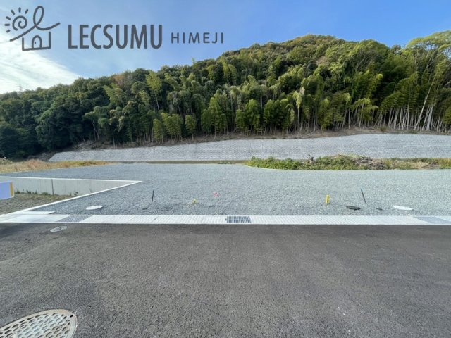 外観：328000607035