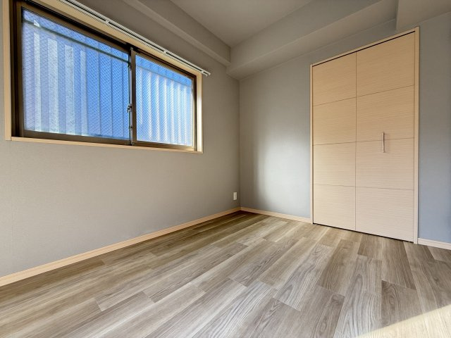 二面採光で明るく風通しも良好です。　