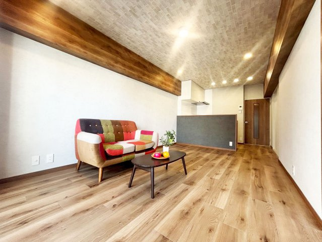 間取り：327001690792