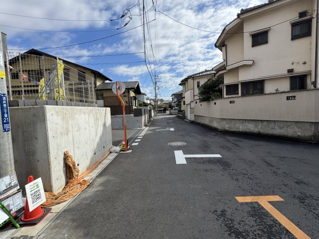 南側前面道路・幅員約5ｍ