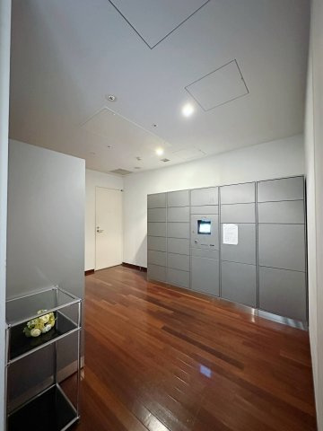 宅配BOX完備☆