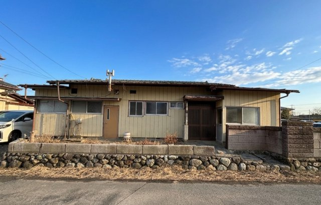 平家(2棟バルク売り。）広大な敷地を活かした土地活用や投資にも。