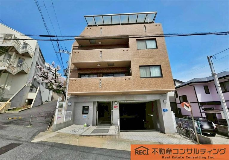 外観：328000621493