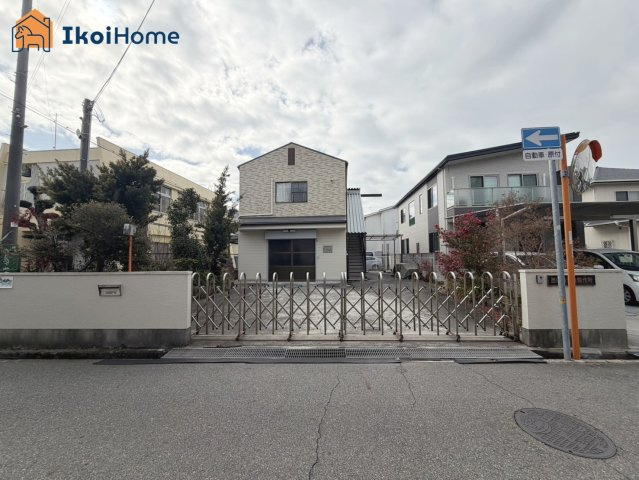 外観：328000589156