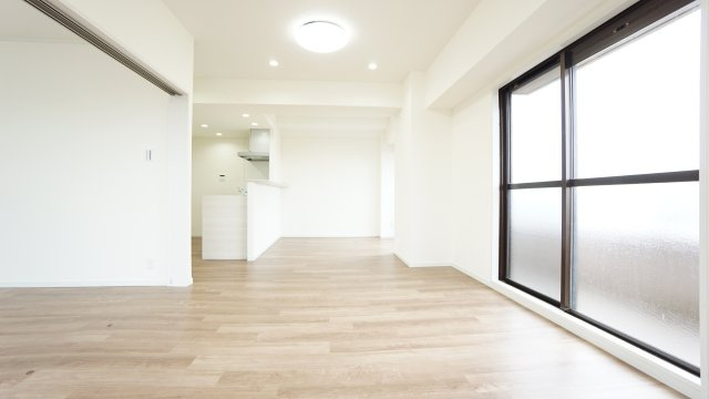 リフォーム中により施工事例です♪