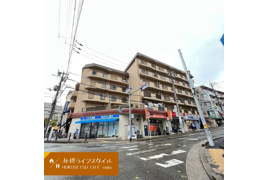 ライオンズマンション緑地公園の外観