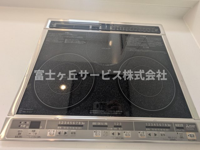 3口IHコンロがあります