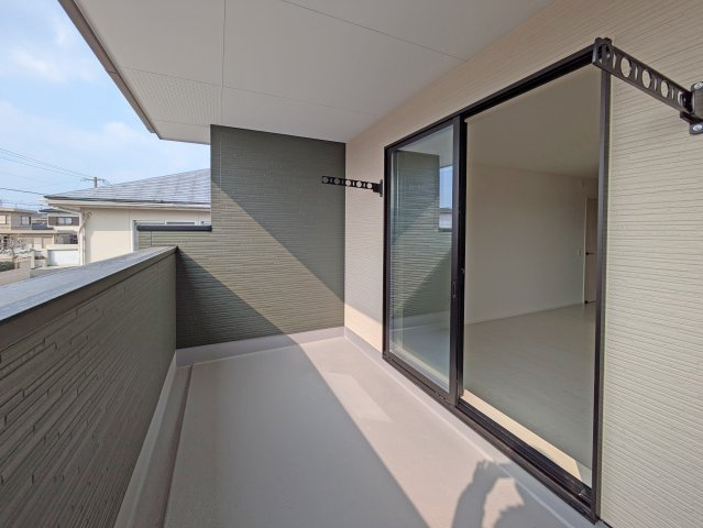 6.5帖側のバルコニーです！