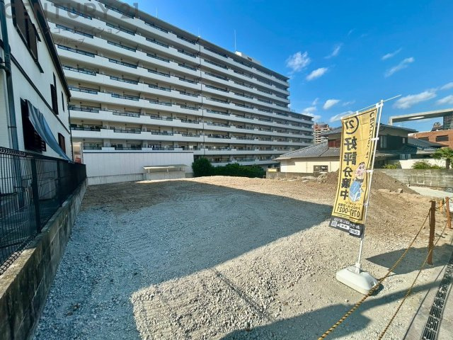 お好きなハウスメーカーや工務店で自由に家を建てられます。