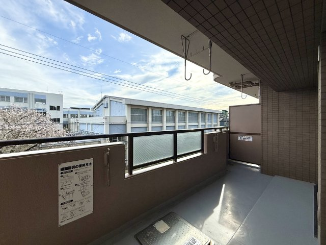 バルコニー