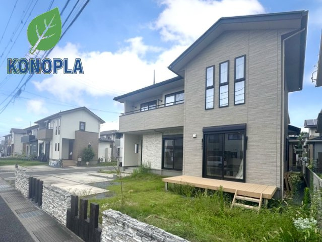 ■外観｜永く住むほどに愛着を深める、味わい豊かなデザインのオウチです♪まずはご見学ください♪