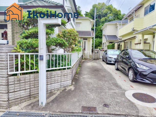 ●年中無休：見学時間9:00～20:00・当日予約可●駐車場は車種によりますが、縦型3台になります。