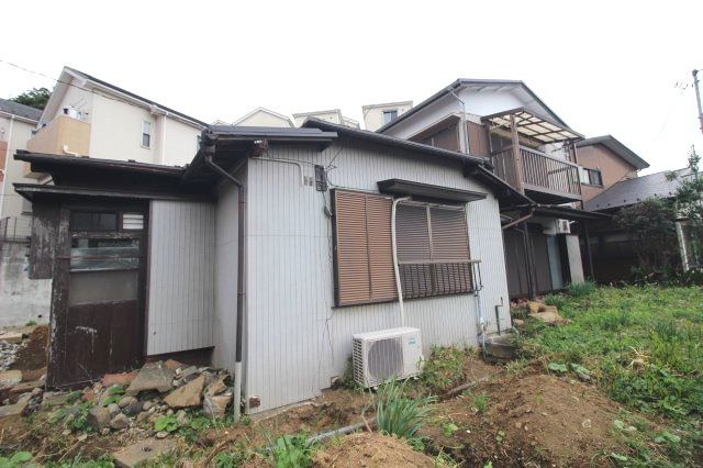 内装だけでなく外観もリノベーションされるため、これから大きく変わります