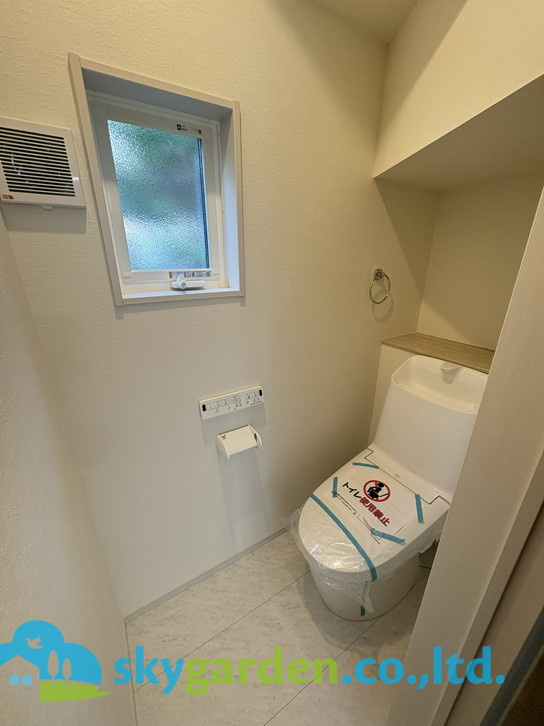 清潔感のあるトイレです