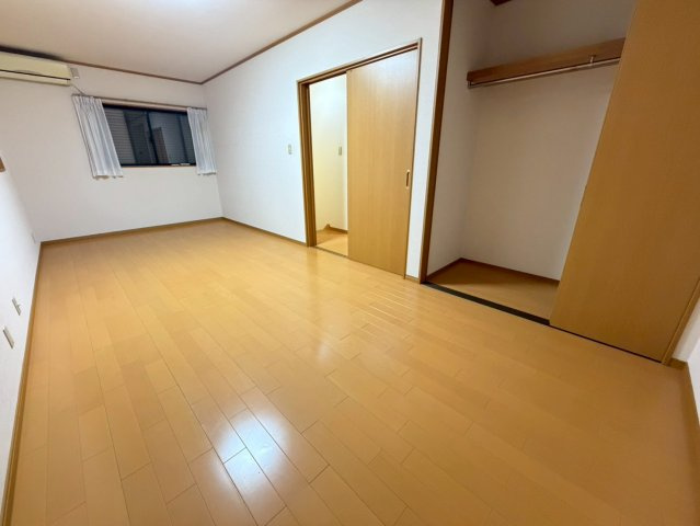 洋室