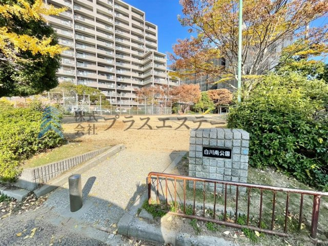 目の前に公園があります♪