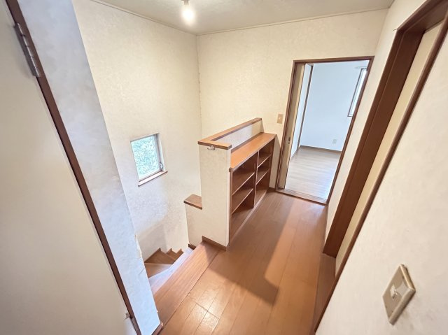 ※本写真はAIにより一部家具を消しております。