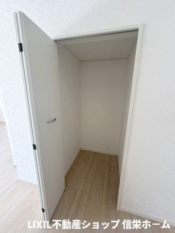 リビング収納