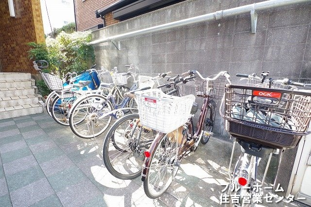 自転車置き場がございます！